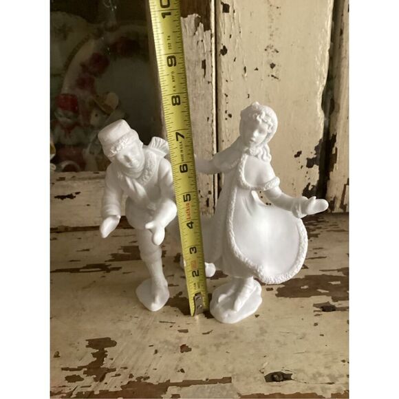 Department 56 Porcelain Winter Waltz Skaters Silhouette Holidays Retired - Picture 8 of 11